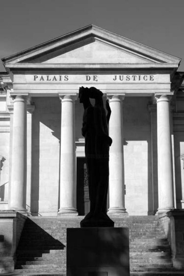 Photographie intitulée "Justice" par Nicolas Compagnon, Œuvre d'art originale