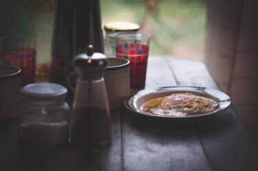 Photography titled "desayuno en la maña…" by Nicolas Giannatasio, Original Artwork, Digital Photography