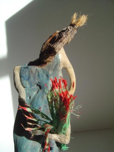 Sculpture intitulée "fleur bleue" par Nicole Agoutin, Œuvre d'art originale