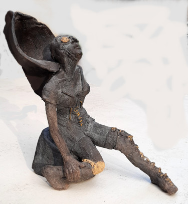 Скульптура под названием "Voyage" - Nicole Brousse, Подлинное произведение искусства, Терракота