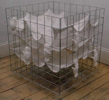 Skulptur mit dem Titel "S'agripper à ses dé…" von Nicole Lemieux, Original-Kunstwerk, Metalle