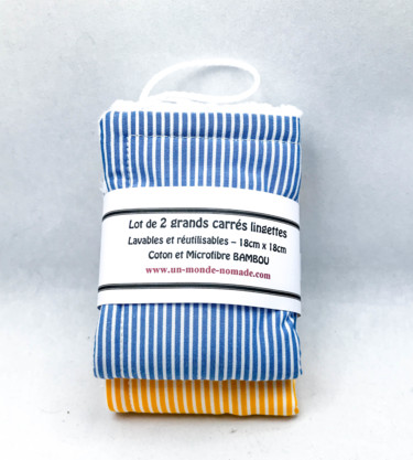 Design intitulée "Grands carrés linge…" par Un Monde Nomade, Œuvre d'art originale, Accessoires