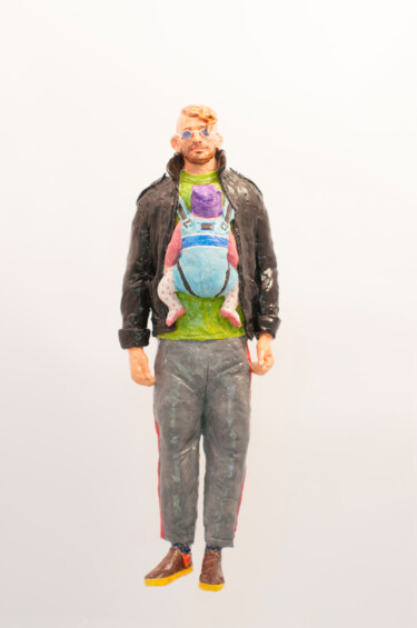 Sculptuur getiteld "A father hipster" door Veronika Bernard, Origineel Kunstwerk, Gips Gemonteerd op Metaal