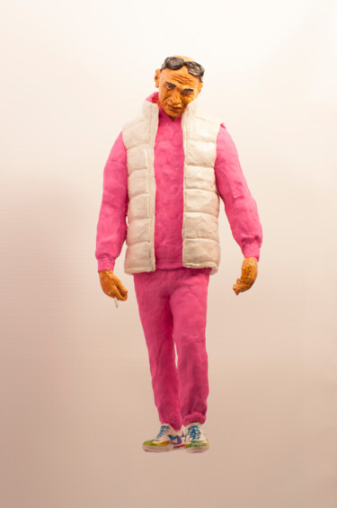 Escultura intitulada "man in pink suit" por Veronika Bernard, Obras de arte originais, Gesso