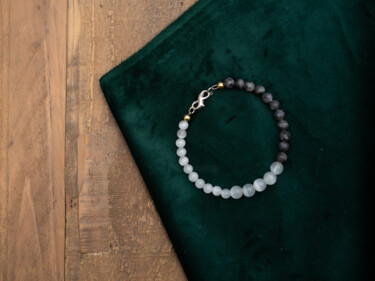 Design intitolato "Bracelet ''Moonligh…" da Nika Lond, Opera d'arte originale, Gioielli