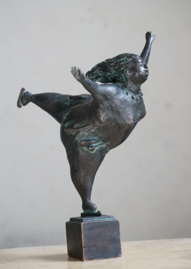 Skulptur mit dem Titel "Swallow" von Nikolai Shatalov, Original-Kunstwerk, Giesserei