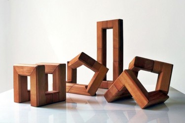 Sculptuur getiteld "cubimove" door Nikolaus Weiler, Origineel Kunstwerk, Hout