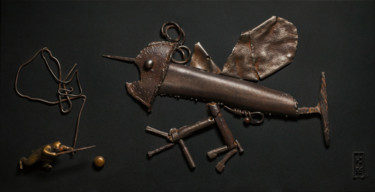 Sculpture titled ""The battle between…" by Nikolay Spiridonov, Original Artwork, Metals Mounted on Metal