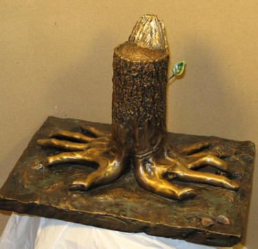 Sculpture intitulée "Man's Hands" par George Nikonov, Œuvre d'art originale, Coulage