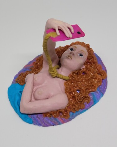 Sculpture intitulée "La Vénus TokTok" par Nina Seror, Œuvre d'art originale, Pâte polymère