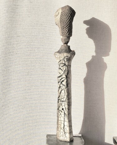雕塑 标题为“sculpture raku zig” 由Marie Juge, 原创艺术品, 陶瓷 安装在金属上