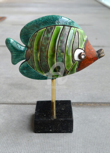 Sculpture titled "vis met marmer voet" by Martin Langezaal, Original Artwork, Ceramics