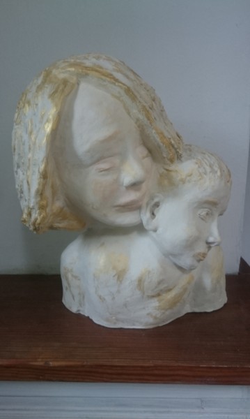 Скульптура под названием "Jeune maman portant…" - Chrysanthou, Подлинное произведение искусства