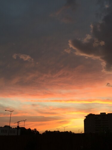 Fotografie mit dem Titel "Colorful sunset" von Noura D.K, Original-Kunstwerk, Digitale Fotografie