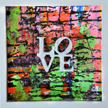 Sculpture intitulée "Graffiti_LOVE" par Antonella Castrovillari, Œuvre d'art originale, Acrylique Monté sur Autre panneau ri…