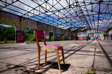 Photographie intitulée "simple chaise" par Anthony Hochet, Œuvre d'art originale, Photographie numérique