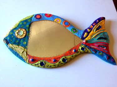 miroir "poisson œil fleuri" mosaïque et peinture Design intitulée "miroir "poisson œil…" par Odile Maffone, Œuvre d'art originale, Acrylique Monté sur Panneau de bois