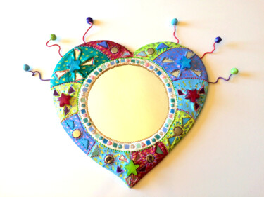 Design intitulée "miroir cœur mosaïqu…" par Odile Maffone, Œuvre d'art originale, Accessoires Monté sur Panneau de bois