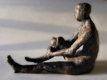 Sculpture titled "mand_a.jpg" by Mikala Lykke, Original Artwork, Ceramics