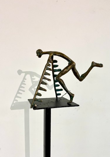 Escultura titulada "IСARUS. TAKEOFF" por Oleg Kalashnik, Obra de arte original, Bronce