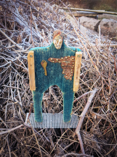 Sculpture intitulée "FOREST MAN-2" par Olesia Krivolapova, Œuvre d'art originale, Bois