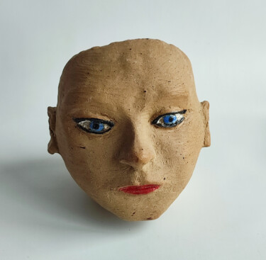 Skulptur mit dem Titel "Girl's head orange…" von Olga Suvorova, Original-Kunstwerk, Keramik
