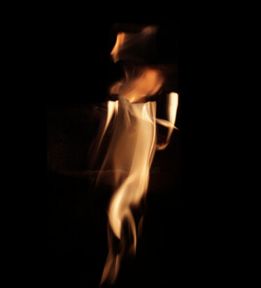 Photography titled "donna di fuoco / Ma…" by Olga Voscannelli, Original Artwork, Digital Photography