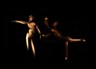 Photography titled "Dancers / Made of f…" by Olga Voscannelli, Original Artwork, Digital Photography