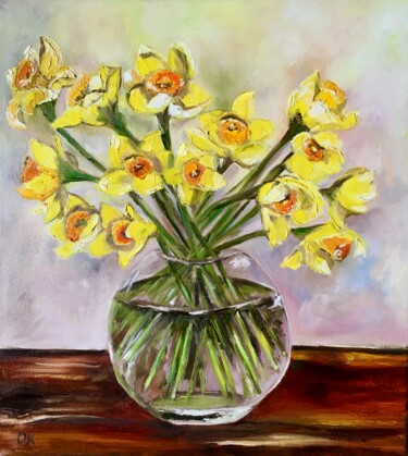 Painting titled "Daffodils in a vase…" by Olga Koval, Original Artwork, Oil Mounted on Wood Stretcher frame