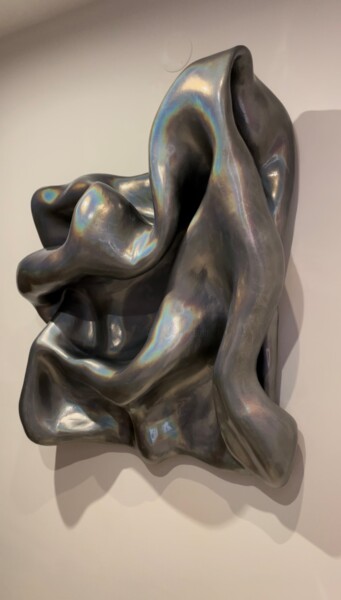 Sculptuur getiteld "Alpha Waves" door Olita Art, Origineel Kunstwerk, Hout Gemonteerd op Aluminium