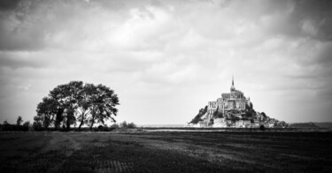 Photographie intitulée "Mont St Michel" par Olivier Horen, Œuvre d'art originale