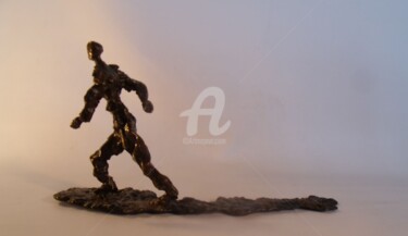 Sculpture intitulée "Homme qui marche" par Olivier Lecourtois, Œuvre d'art originale, Métaux