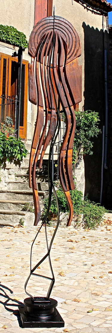 Escultura titulada "La Vouivre" por Olivier, Obra de arte original, Madera