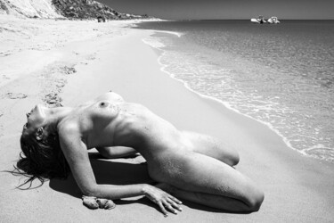 Fotografia intitulada "Il corpo: Luce e om…" por Oniraz Photo, Obras de arte originais, Fotografia digital