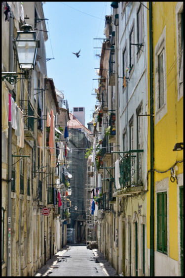 Fotografie getiteld "Lisbonne  3" door Alain Brasseur, Origineel Kunstwerk