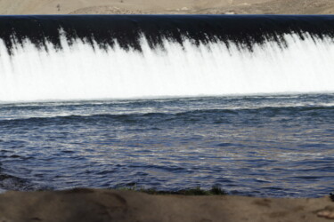 "baraj suyu" başlıklı Fotoğraf Orhan Güldeste tarafından, Orijinal sanat, Dijital Fotoğrafçılık