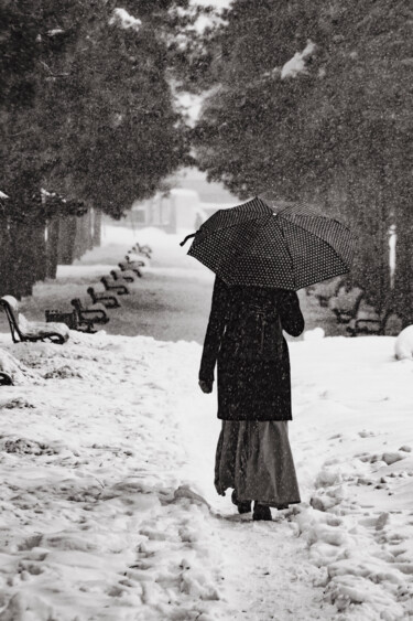 Fotografie getiteld "umbrella" door Orhan Güldeste, Origineel Kunstwerk, Niet gemanipuleerde fotografie