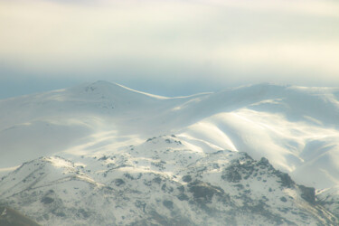 Фотография под названием "mountain and snow" - Orhan Güldeste, Подлинное произведение искусства, Не манипулируемая фотография