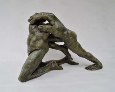 Sculpture titled "Le traitre" by Orlando Basulto, Original Artwork, Clay