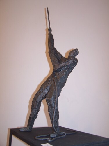 Sculpture titled "Abajooo.....!!" by Oscar Brocos, Original Artwork, Metals