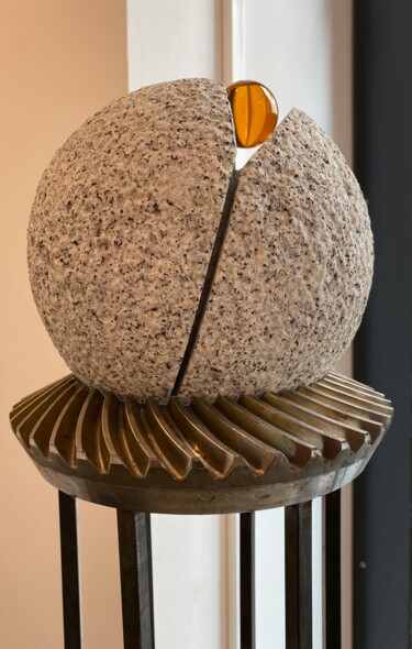 Sculpture intitulée "Luna" par Oskar Kern, Œuvre d'art originale, Pierre