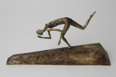 Sculpture titled "L'enclos Du Vent" by Oudet, Original Artwork, Bronze