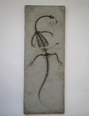 Скульптура под названием "Hiphalosaurus Lingy…" - Oxana Volkova, Подлинное произведение искусства, Папье-маше