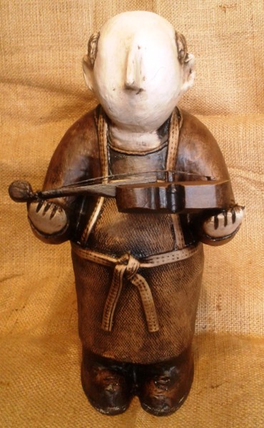 Sculpture titled "master violin maker" by Aleksandr Shved, Original Artwork, Paper maché