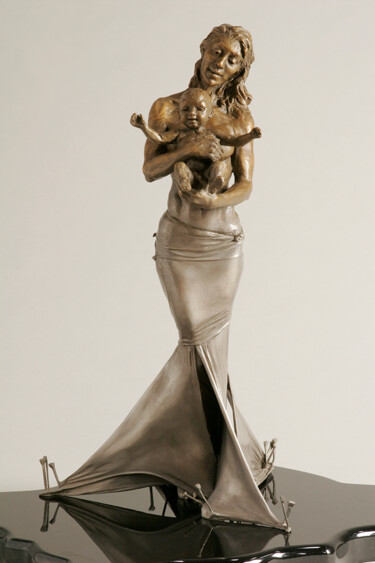 Skulptur mit dem Titel "The Gift" von Paige Bradley, Original-Kunstwerk, Bronze