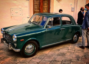 Photographie intitulée "Automobile" par Massimiliano Monti, Œuvre d'art originale, Photographie numérique