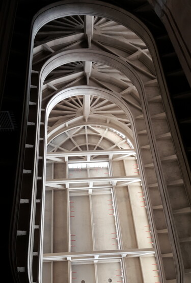 Photographie intitulée "Stairs" par Paobel, Œuvre d'art originale, Photographie numérique