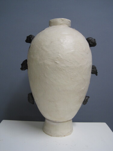 Sculptuur getiteld "Vaso di Lombroso bi…" door Paolo Camporese, Origineel Kunstwerk, Terra cotta