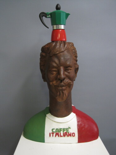 「Caffè Italiano」というタイトルの彫刻 Paolo Camporeseによって, オリジナルのアートワーク, テラコッタ