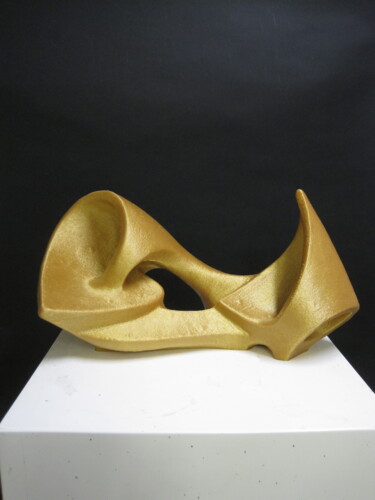 Скульптура под названием "La fata d'oro" - Paolo Camporese, Подлинное произведение искусства, Пластмасса